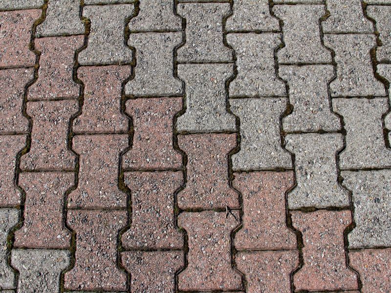 Manutenzione dei pavimenti autobloccanti: consigli pratici