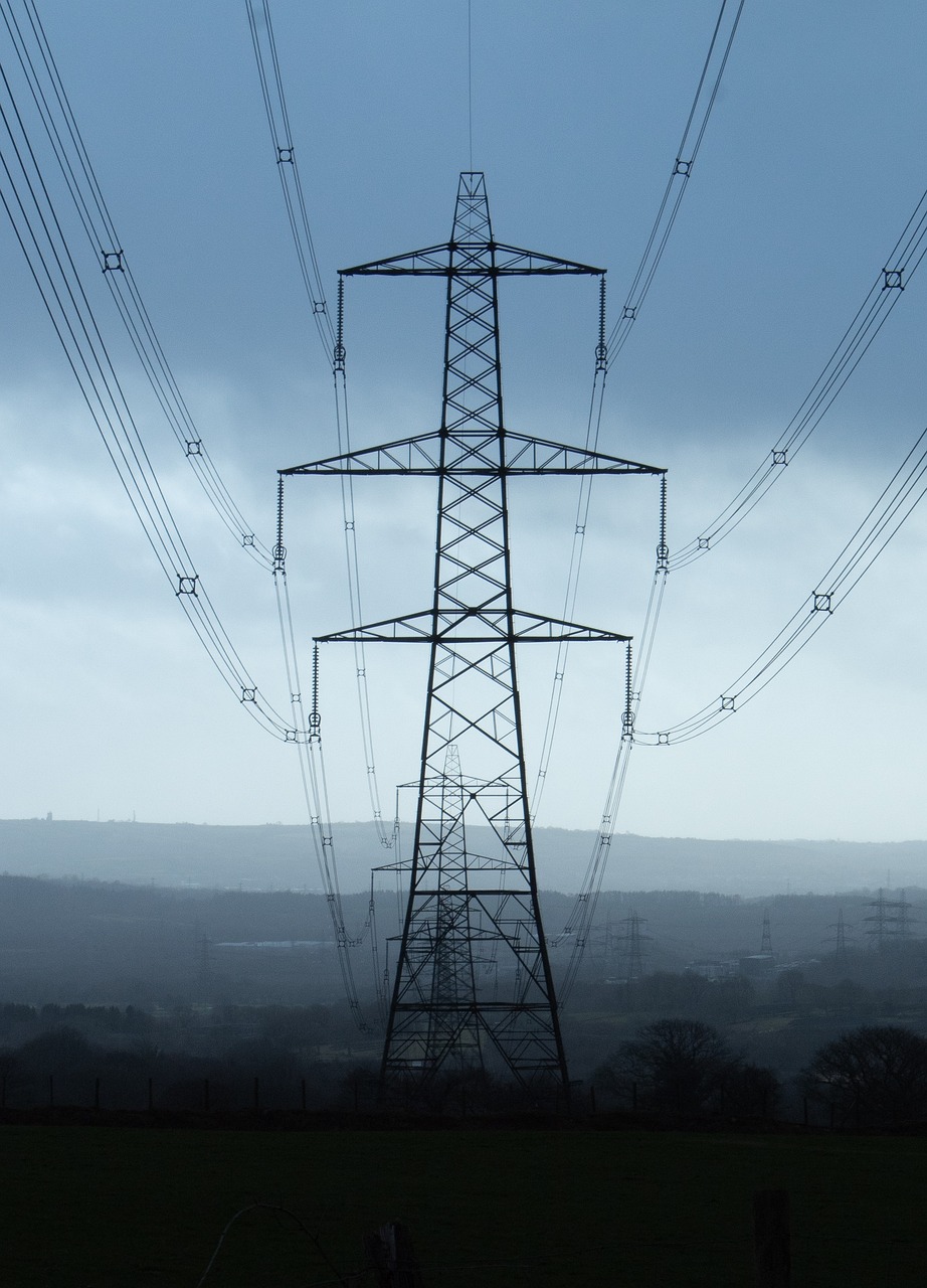 Significato e origine dei conduttori elettrici: radice dell’energia moderna