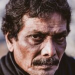 Fare il pelo e il contropelo: significato, origine e usi di un modo di dire tagliente